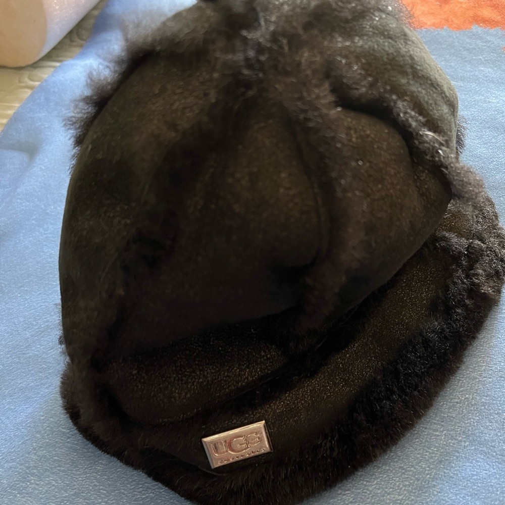 Ugg Shearling Bucket Hat